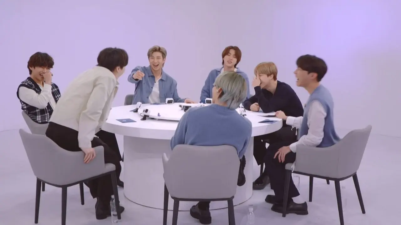 Let's BTS backdrop